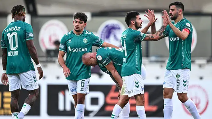 Alagöz Holding Iğdır FK'ın zirve inadı.